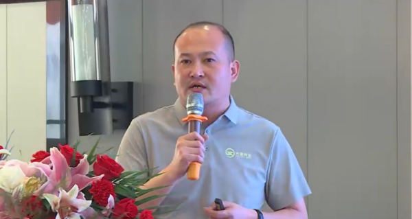 湖南興隆種業(yè)有限公司,長沙稻谷種植與銷售,長沙農(nóng)作物品種的選育,長沙農(nóng)業(yè)病蟲害防治服務(wù)