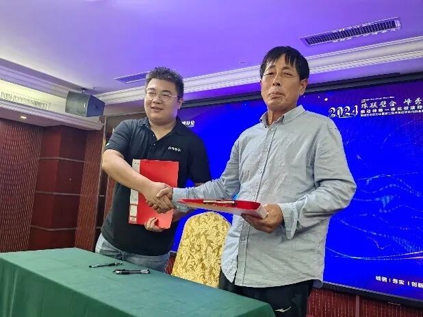 湖南興隆種業(yè)有限公司,長(zhǎng)沙稻谷種植與銷(xiāo)售,長(zhǎng)沙農(nóng)作物品種的選育,長(zhǎng)沙農(nóng)業(yè)病蟲(chóng)害防治服務(wù)